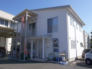 株式会社 ルイスメンテナンスロゴ