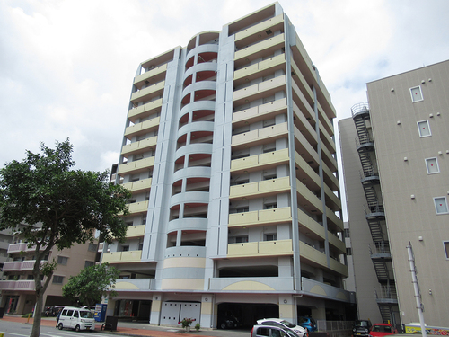 沖縄県那覇市の物件の施工前