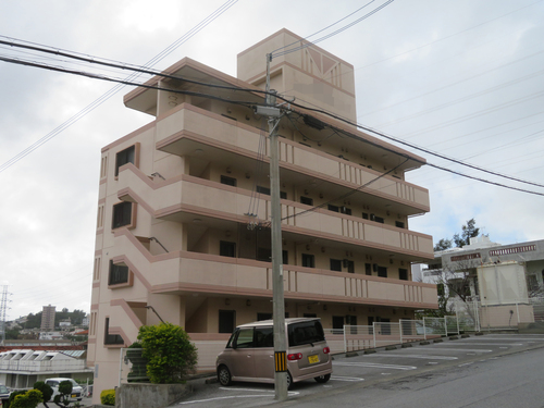 沖縄県沖縄市の物件の施工前