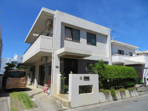 沖縄県中頭郡の物件の施工前